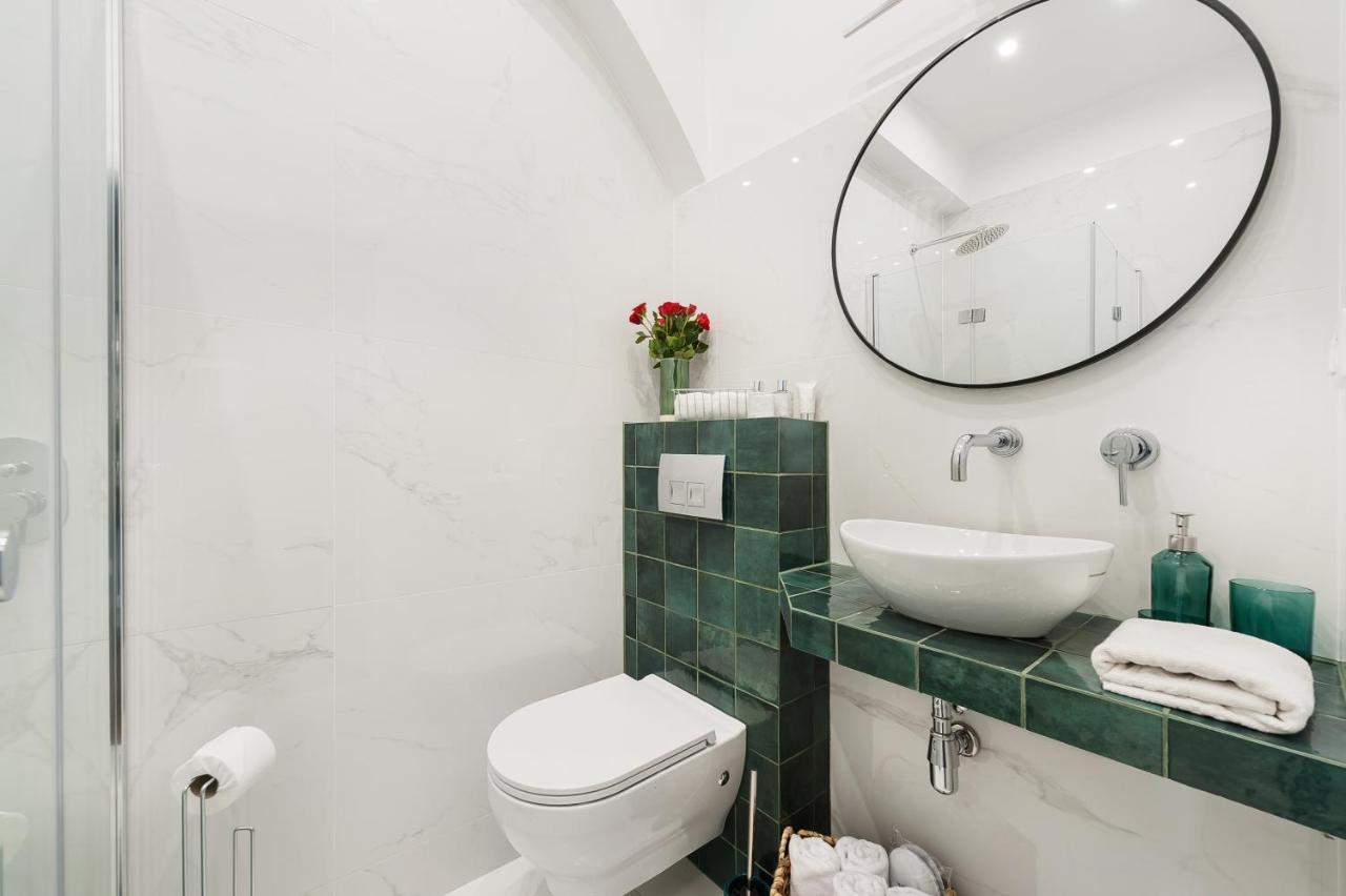 Luxury Spa Apartment Old Town Krakkó Kültér fotó