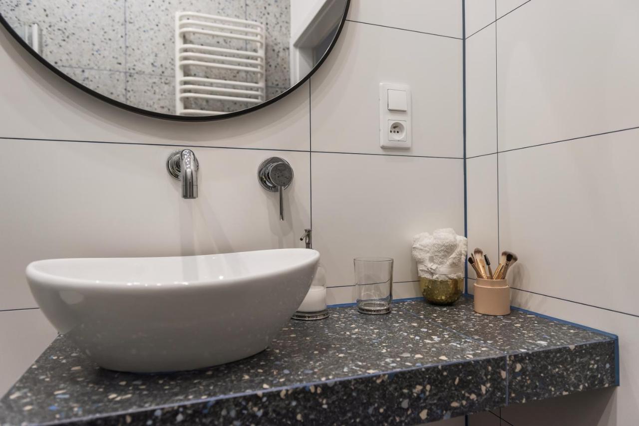 Luxury Spa Apartment Old Town Krakkó Kültér fotó
